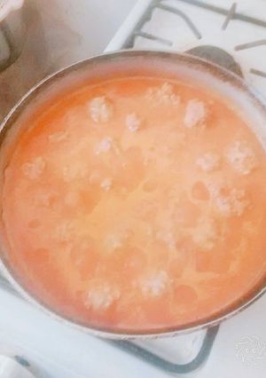 Una foto de Albóndigas en caldillo de jitomates
