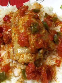 Indiai chilis-paradicsomos csirke recept fotója