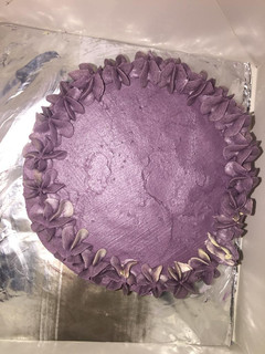 A picture of How to make buttercream frosting.