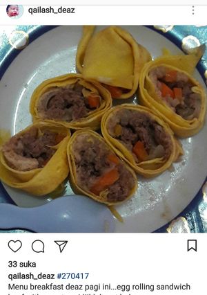 Foto resep Egg rolling sandwich beef with carrot