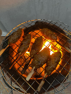 A picture of Turkish Lamb Kofta Kebabs - WOWWWWeeee.