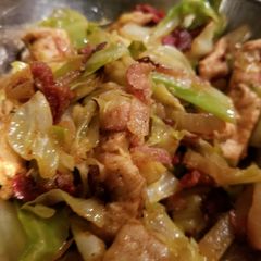 A picture of Tasty fried cabbage.