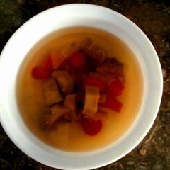 A picture of Veg broth yukhni.