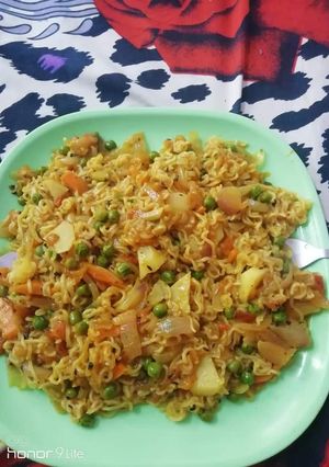 A picture of Vegetable maggi.