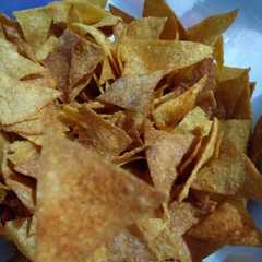 A picture of Doritos Caseros.