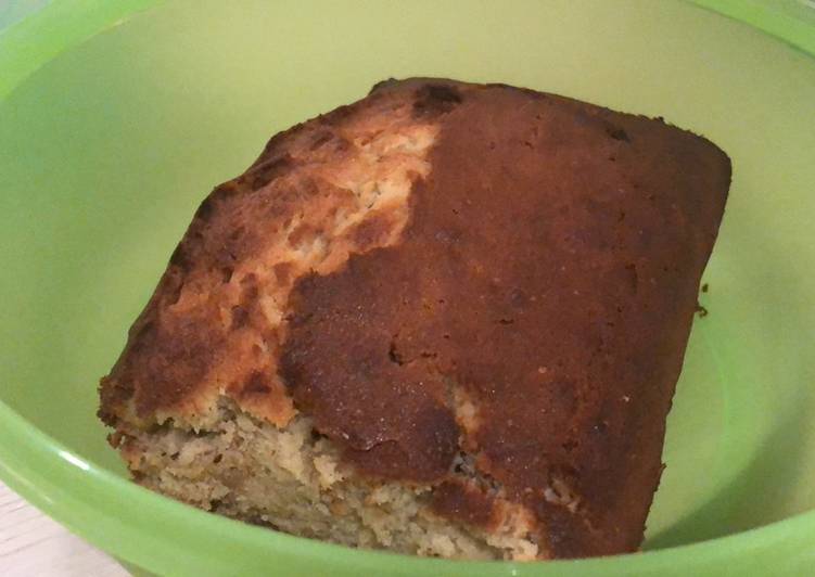 Banana cake