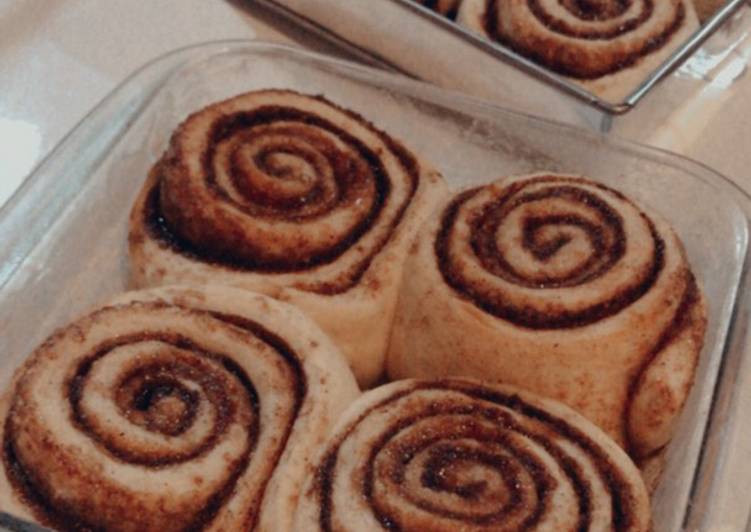 Cinnamon roll (Ci-Roll🥰)