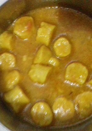 A picture of Besan ke Gatte ki sabzi.