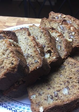 Una foto de Banana bread / Pan de Guineo
