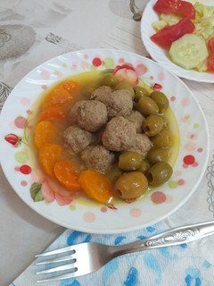 صورة لوصفة طاجين الزيتون بالكفته