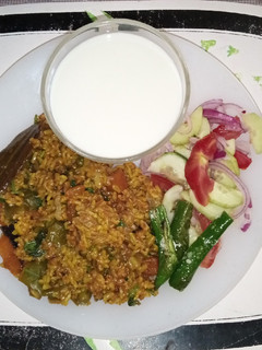 બ્રાઉન રાઈસ પુલાવ (Brown Rice Pulao Recipe In Gujarati) રેસીપી મુખ્ય ફોટો
