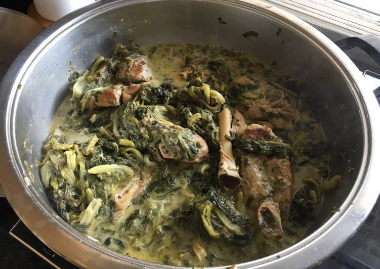 Frikase kambing dgn daun pulowaras/ pulosari makan khas yunani