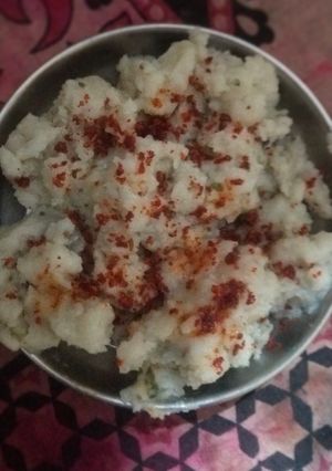 A picture of Khichu.