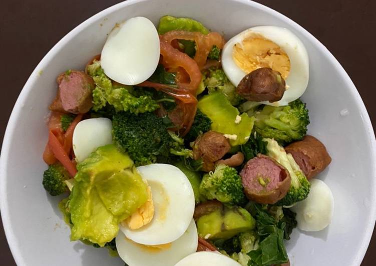 Easy Recipe: Yummy Avocado salad