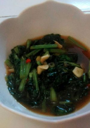 Foto resep Tumis sawi sederhana dan praktis