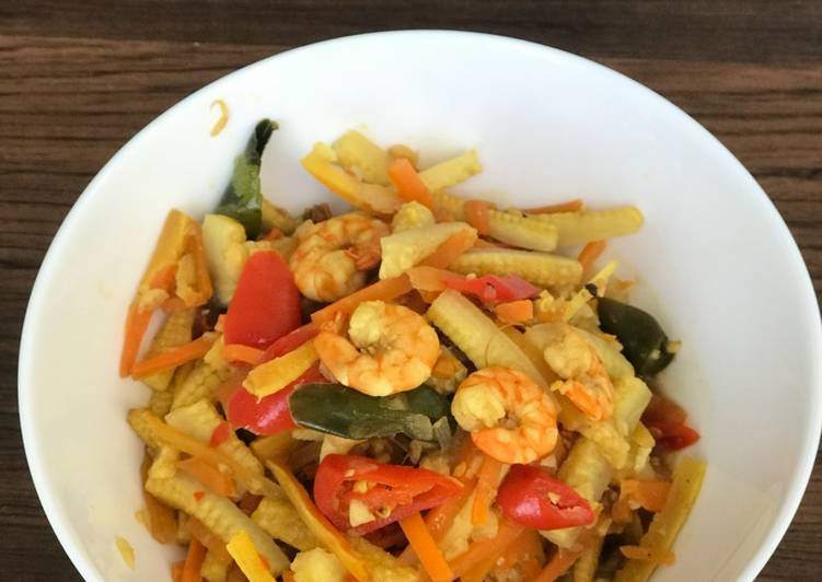 Jagung Muda masak kuning mix udang & wortel