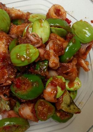 Foto resep Sambal Goreng Cumi Pete Cabe Ijo