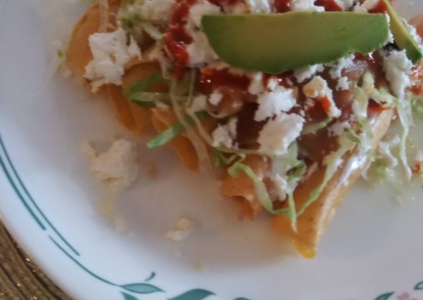 FLAUTAS DE POLLO DESMENUZADO ESTILO MICHOACÁN 🍽️