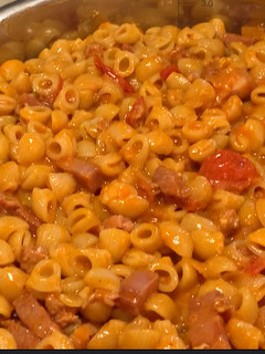 Una foto de Pasta estilo zozzona
