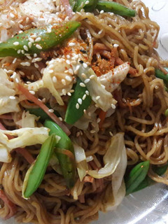 家常蠔油蔬菜炒麵 的食譜成品照片