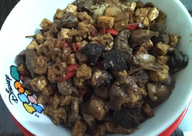 Orek tahu tempe ati ampela