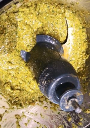 A picture of Curry Paste.