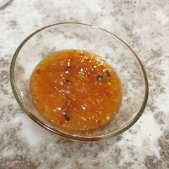 Sweet Chilli Sauce A picture of Sweet Chilli Sauce.