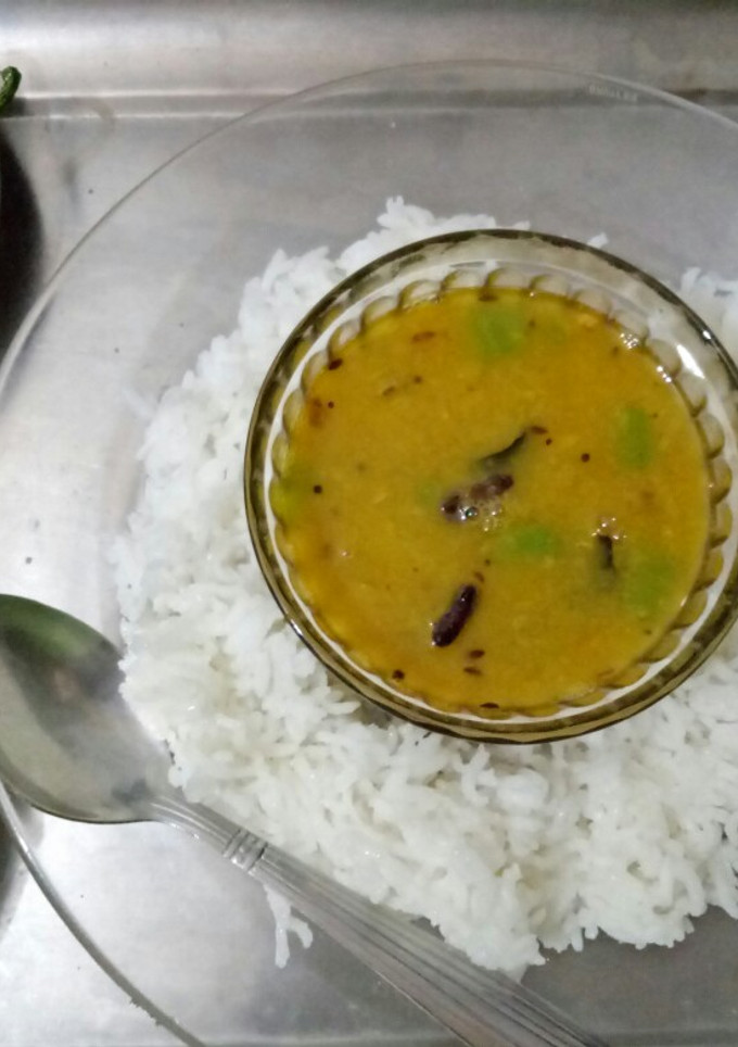 દાલ ફ્રાય ને સ્ટિમ રાઈસ(dal fry recipe in gujarati) રેસીપી મુખ્ય ફોટો