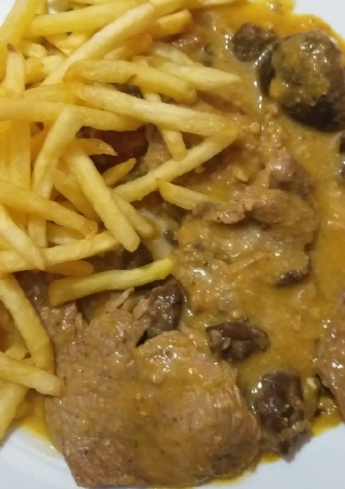 Una foto de Fricandó de vedella