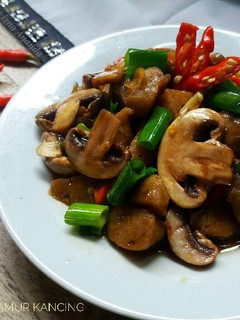 Foto resep Tumis Bakso Jamur Kancing