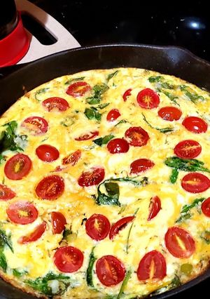 A picture of Frittata - Spinach Mushroom Tomato.