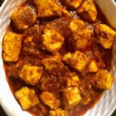 A picture of Restaurant Style Paneer Pepper Chettinad.