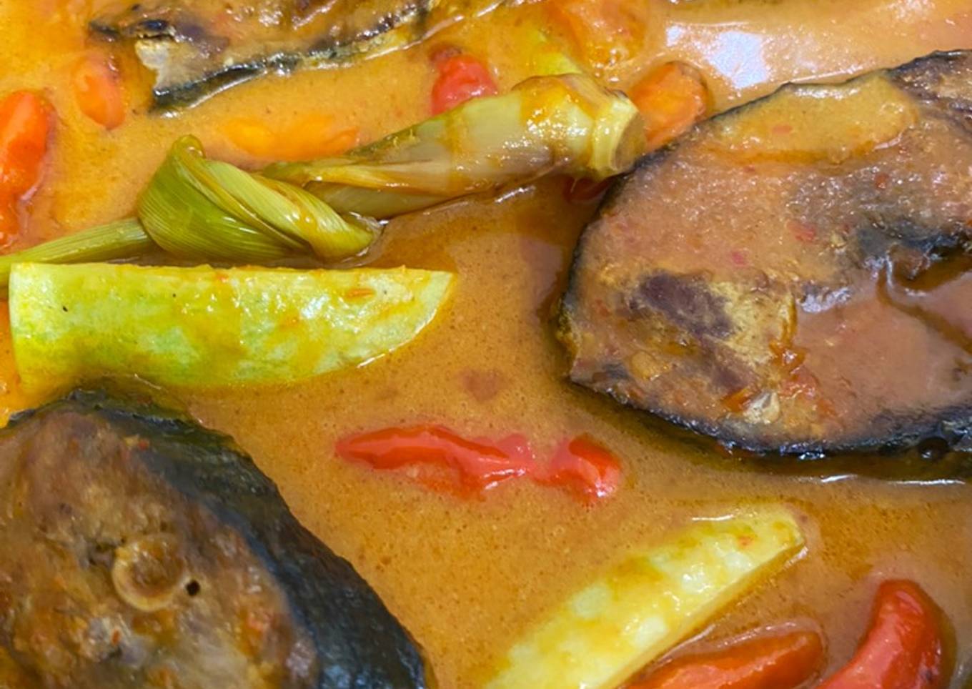 Gulai Tongkol Pedas