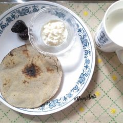 A picture of Bajra rotla.