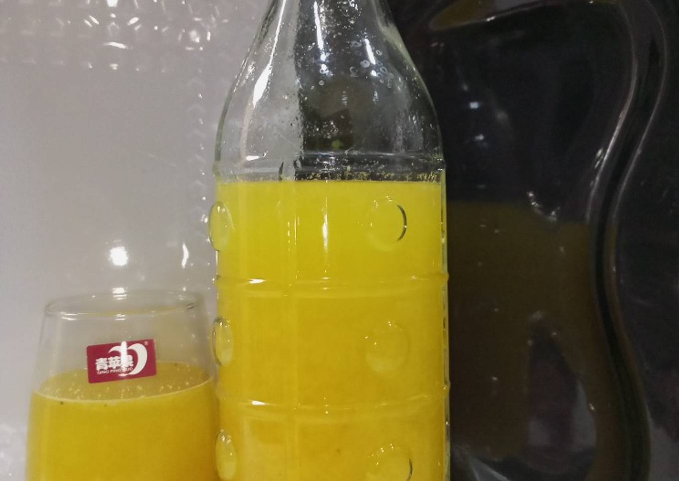 Tropical fruit juice