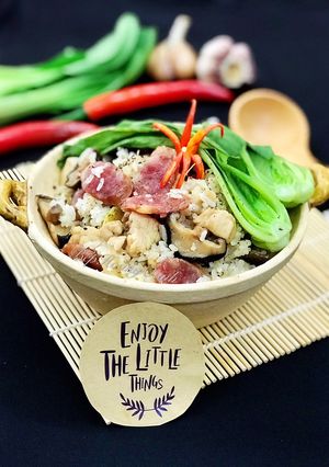 Hình của món Cơm Tay Cầm.