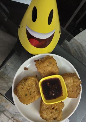 A picture of Bread pakoda.