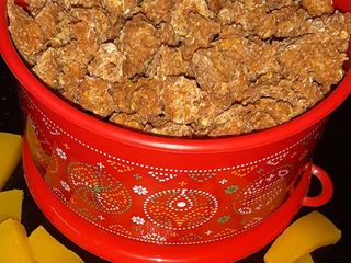 उड़द की दाल और कद्दू की बड़ी (Urad ki dal aur kaddu ki badi recipe in hindi)