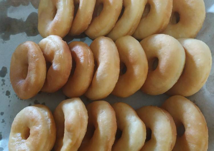 "Donat Singkong" lembut "eggless" cocok untuk jualan