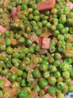 Una foto de Guisantes salteados