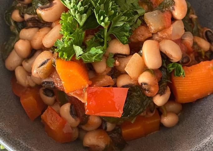 Greek black eyed peas and spinach Recipe by RECIPES FROM MY TRAVELS