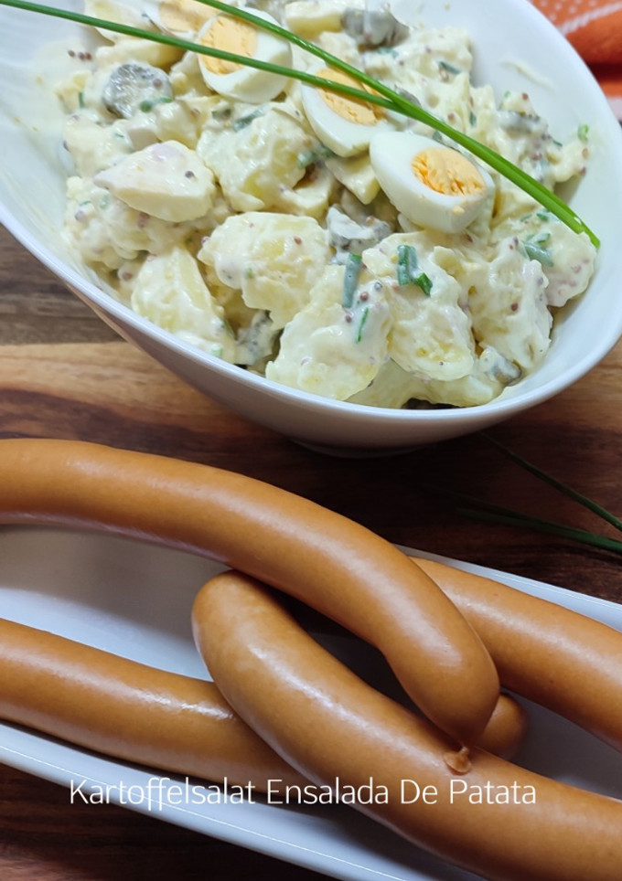 Una foto de Kartoffelsalat - Ensalada de patata
