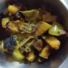 A picture of Potato pumpkin stir fry.