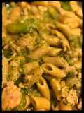 Penne di kamut con broccoli e pollo al curry