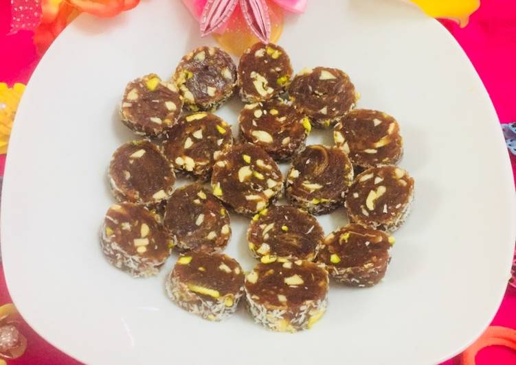 Recipe of Perfect #dates dry fruits roll