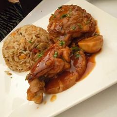 A picture of Pineapple barbecue chicken.