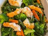 Bông cải xào tôm (vegetables with shrimp)