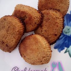 A picture of Flat cup cakes.