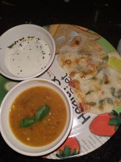 મિનિ ઉતપમ(mini uttpam recipe in gujarati) રેસીપી મુખ્ય ફોટો