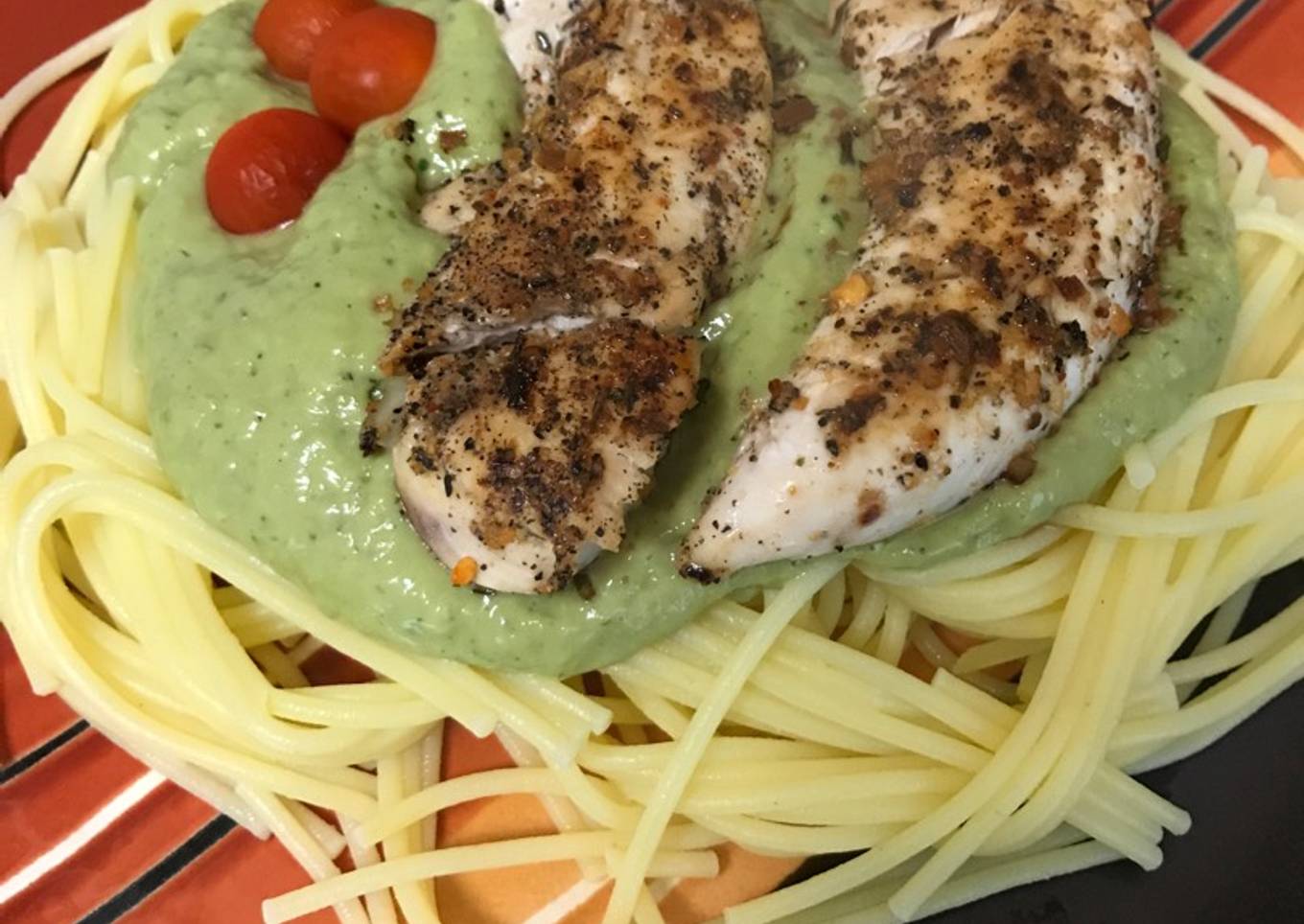 Espaguetis con salsa verde